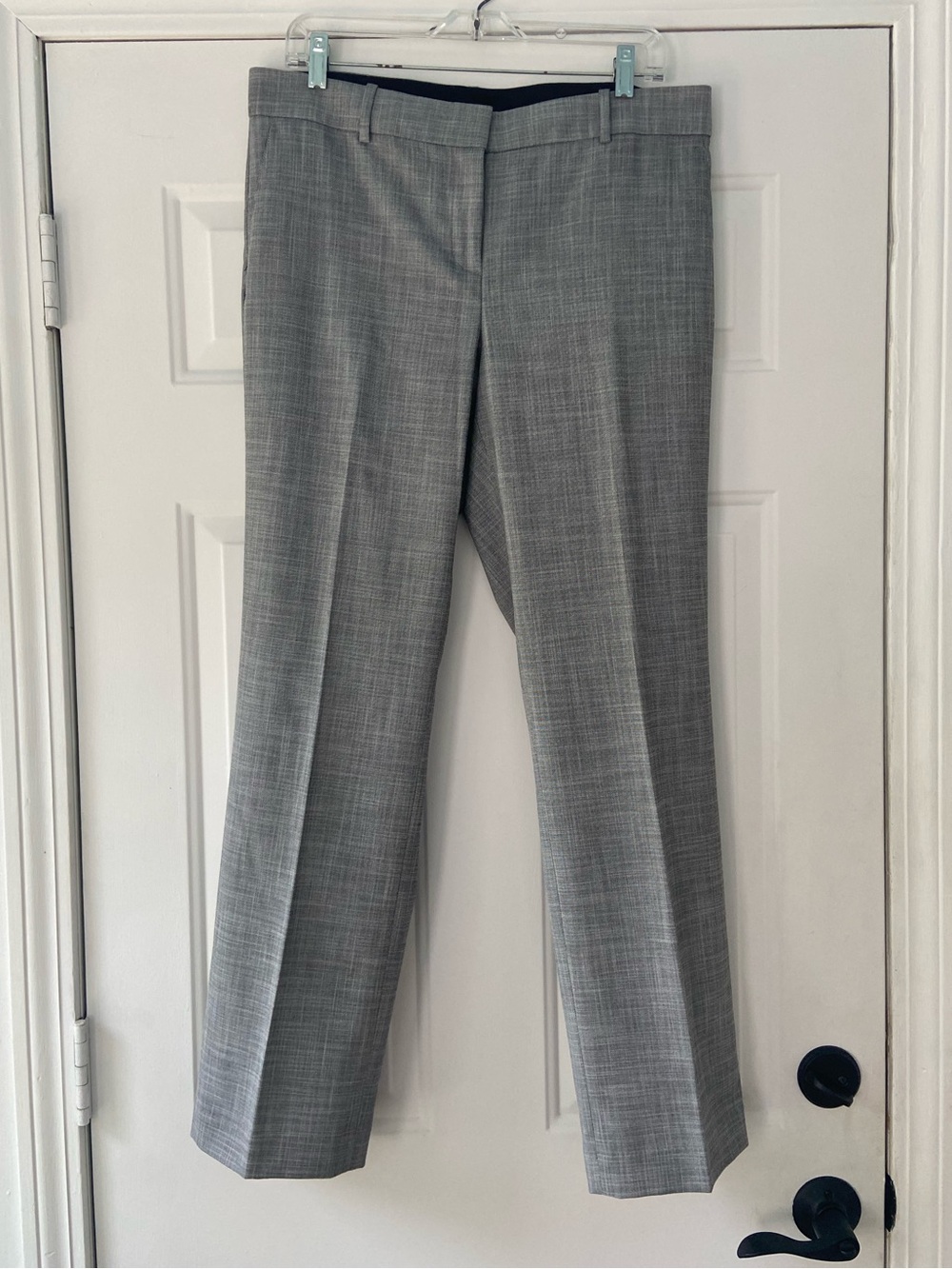 Ann Taylor Classic Women's Gray Dress Pants. Size 10 NWOT